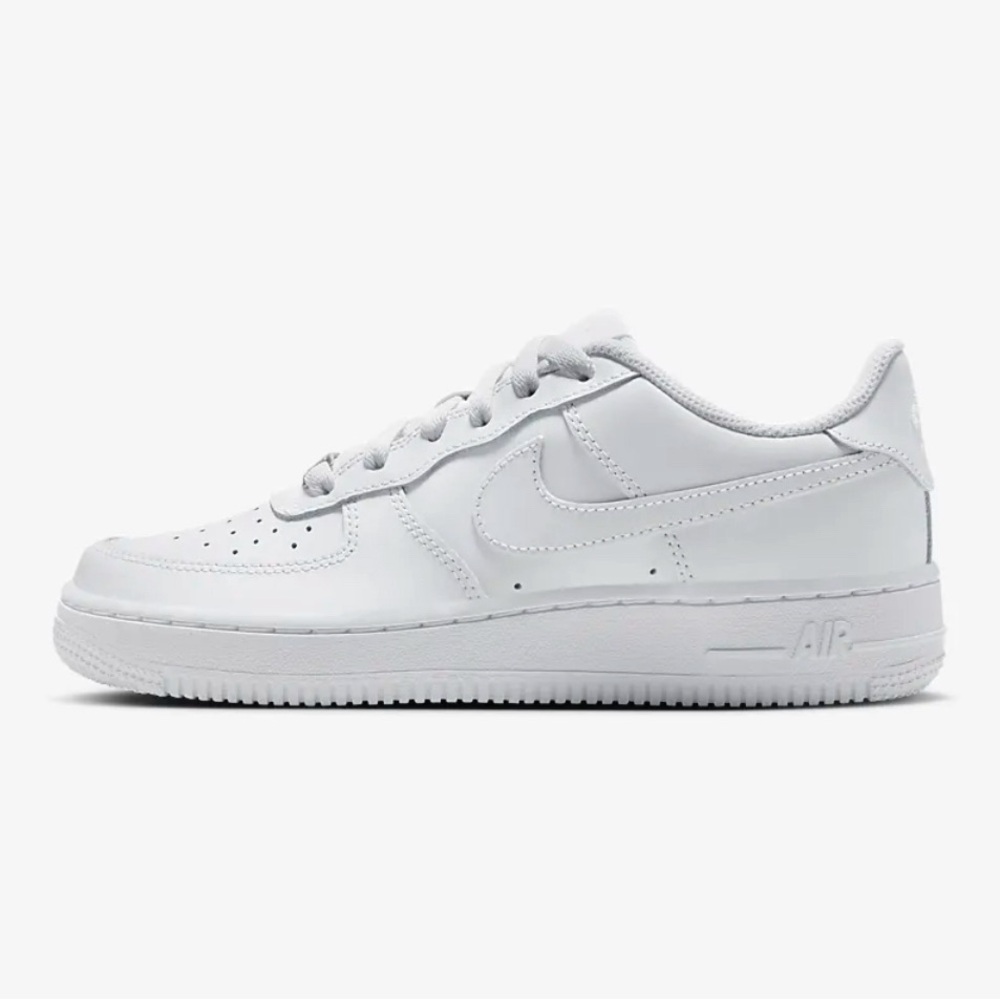White Nike Big Kids Air Force 1 Sneaker